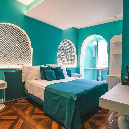 Cafe Latino Suites Sorrento Bagian luar foto