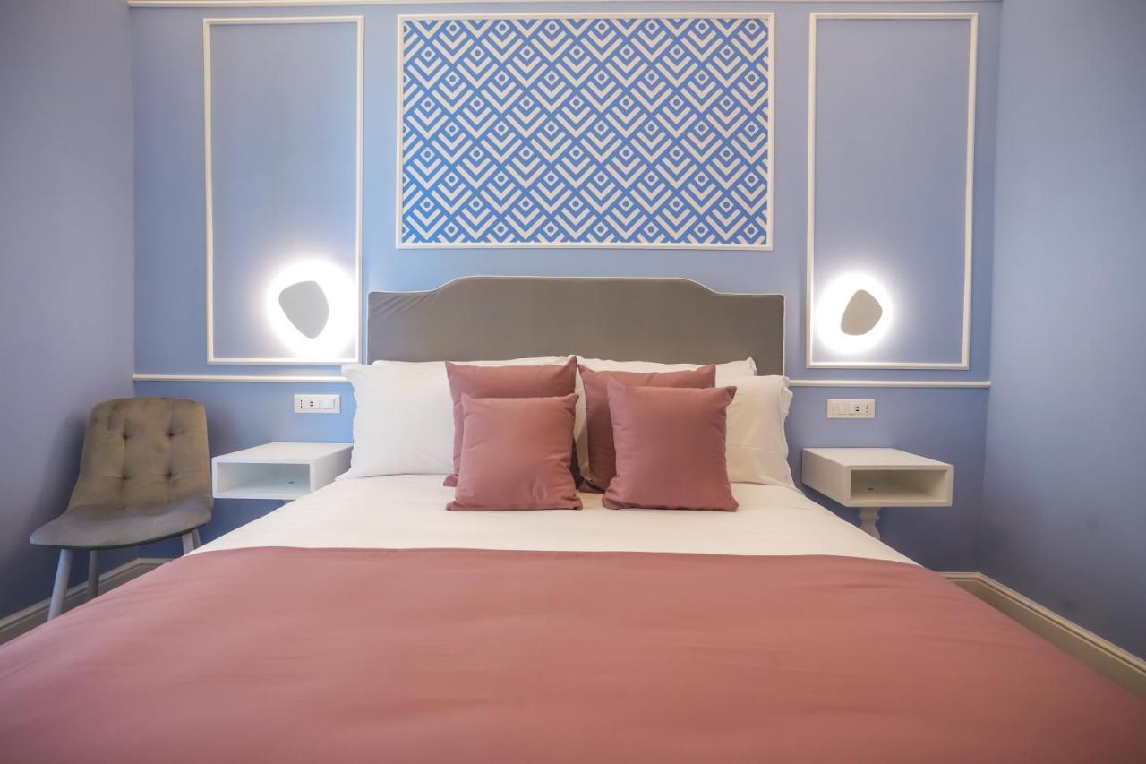 Cafe Latino Suites Sorrento Bagian luar foto